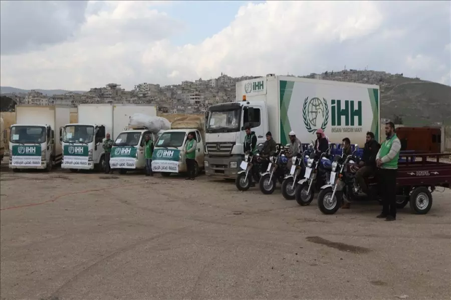 هيئة الإغاثة الإنسانية التركية تقدم مساعدات إنسانية للعائلات في منطقة عفرين