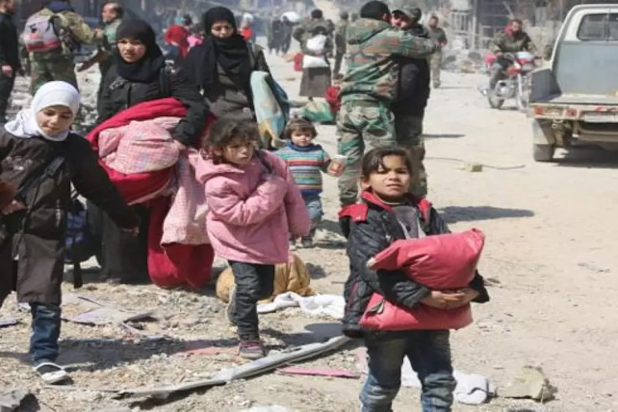 أهالي "وان" التركية يرسلون شاحنة مساعدات إلى مهجري الغوطة الشرقية