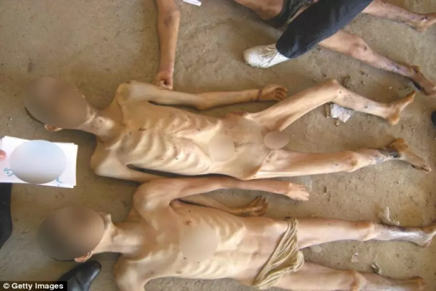 10 أشخاص قضوا بسبب التعذيب في نيسان.. جميعهم في سجون الأسد