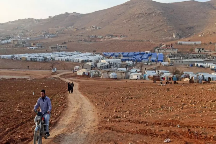 الائتلاف يستهجن استمرار عمليات تهجير اللاجئين السوريين من عرسال