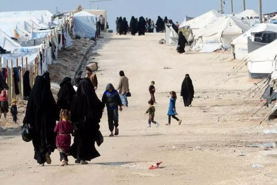 "واشنطن بوست" تحذر من أزمة إنسانية لـ 73 ألف محتجز في مخيم الهول شرقي سوريا