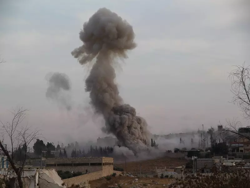 قصف من الطيران الروسي على مقرات الثوار .... و تنظيم الدولة يرسل المفخخات