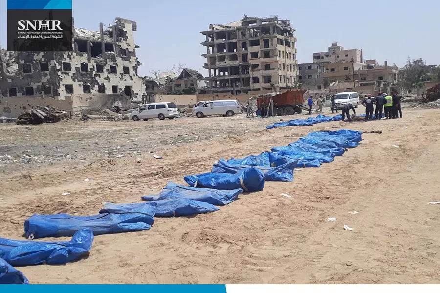 الشبكة السورية: قرابة 4247 مختف قسريا في الرقة وتحديد هوية الجثث في المقابر الجماعية مسؤولية دولية