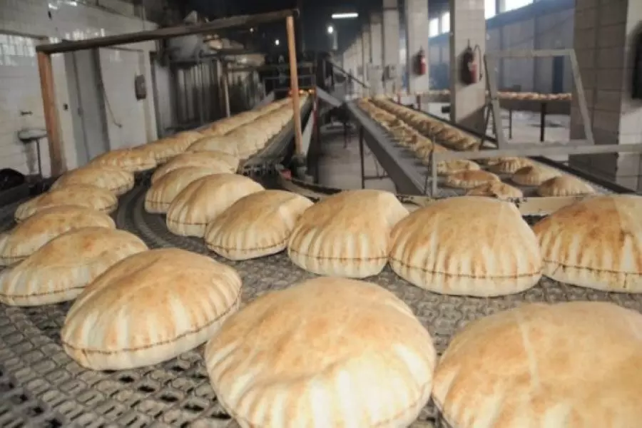 بعد احتجاجات من قبل المدنيين .. تخفيض سعر الخبز في منطقة نبع السلام