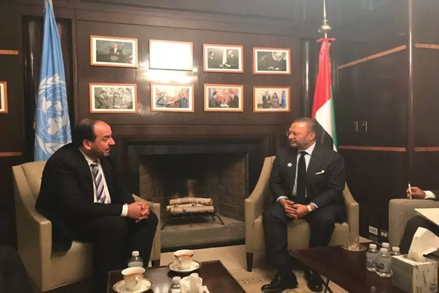 نصر الحريري يلتقي وزير الدولة الإماراتي للشؤون الخارجية