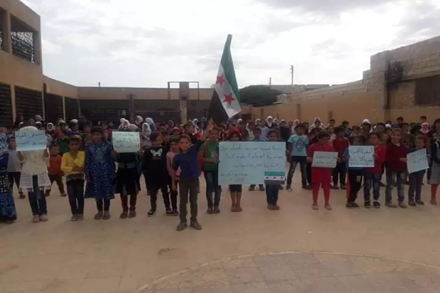 نشطاء يناشدون المنظمات لدعم "مدرسة شهداء كفردريان" وتأمين مستلزمات العملية التعليمية