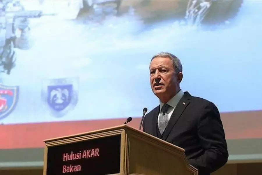 وزير الدفاع التركي: "نبع السلام" تهدف لتوفير العودة الآمنة للسوريين إلى ديارهم