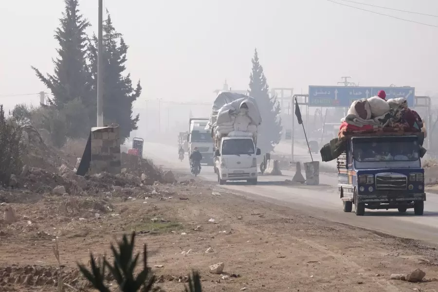 منذ 16 يوماً حملات القصف مستمرة على إدلب .. حصيلة اليوم 8 شهداء والنزوح مستمر