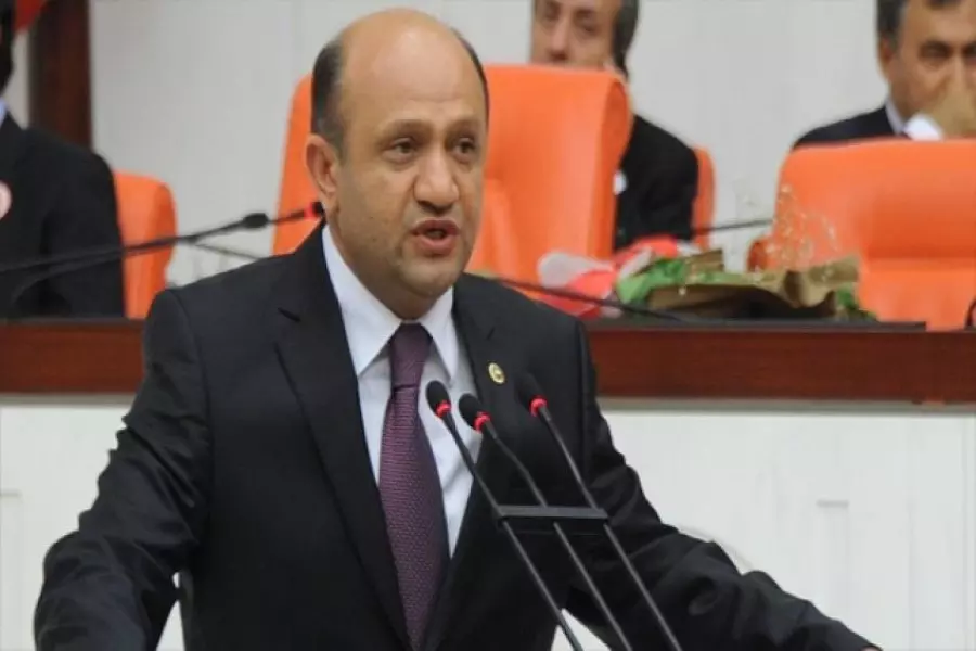 وزير الدفاع التركي: تحرير الرقة يجب أن يتم بدون مشاركة "واي بي جي" فالبدائل حاضرة