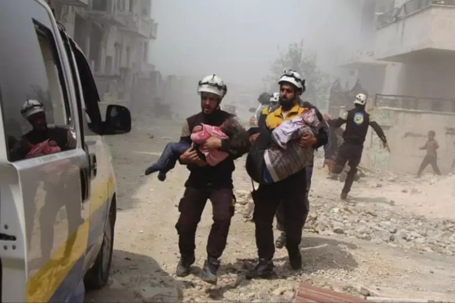 الشبكة السورية: مقتل 145 مدنيا بينهم 2 من الكوادر الطبية في سوريا في آذار 2020