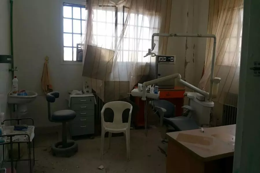 طيران الأسد يستهدف مجمع الأمين الطبي ومستودع إغاثي في أريحا بإدلب