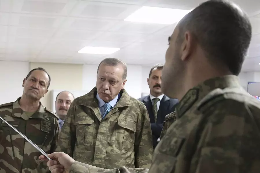 مذكرة رئاسية لتمديد التفويض للحكومة التركية لإجراء عمليات عسكرية في العراق وسوريا