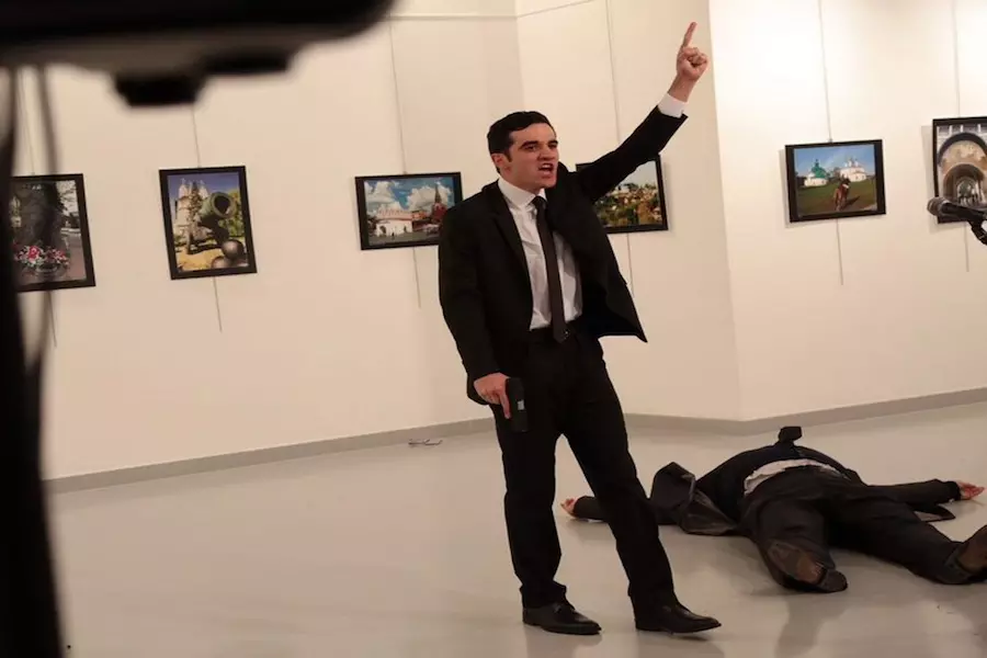 سيناريوهات قتل السفير الروسي أبعد ما تكون عن نصرة حلب