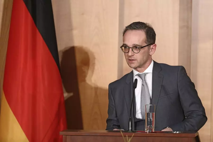 ألمانيا تعرض أن تكون وسيط مع روسيا بشأن الحرب السورية