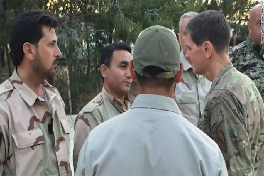 قائد القوات الأمريكية في الشرق الأوسط يزور المناطق المحتلة من قبل “قسد”