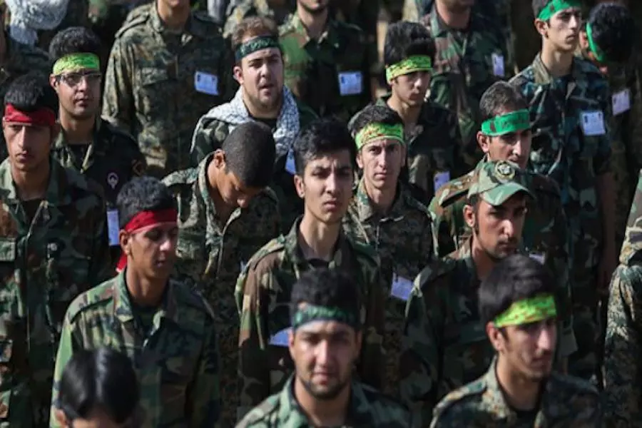 ايران تعترف بوجود أكثر من ألفي عسكري نظامي تابعين لها في سوريا