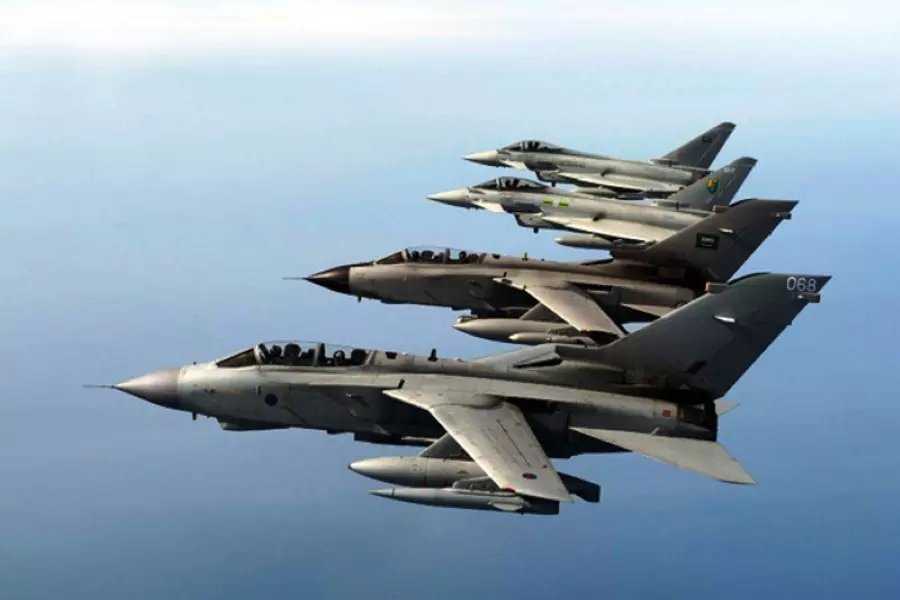 طائرات التحالف الدولي تواصل قصفها .. مجزرة جديدة بحق المدنيين في الرقة