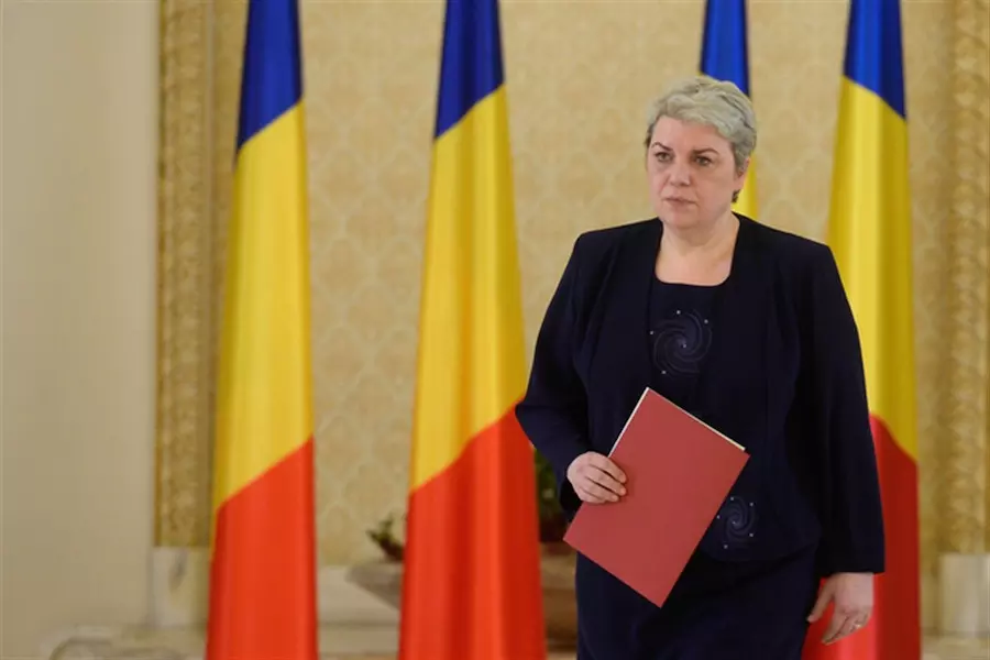 زوجة رجل أعمال سوري .. أول امرأة مسلمة تستلم رئاسة وزراء رومانيا