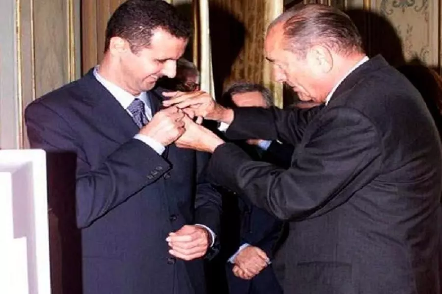 فرنسا تبدأ إجراءات لسحب "وسام جوقة الشرف" الممنوح لبشار الأسد في 2001