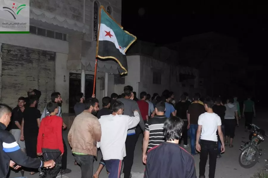خروج مظاهرات في ريفي حمص الشمالي وحماة الجنوبي رفضا للعرض الروسي
