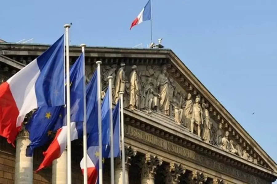 فرنسا تحاكم 24 شخصا التحقوا بداعش في العراق وسوريا