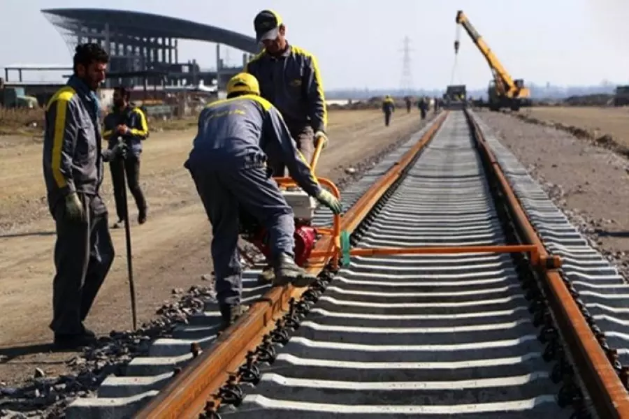 مسؤول إيراني يعلن تجدد المفاوضات حول مشروع "سكك الحديد" بين إيران وسوريا