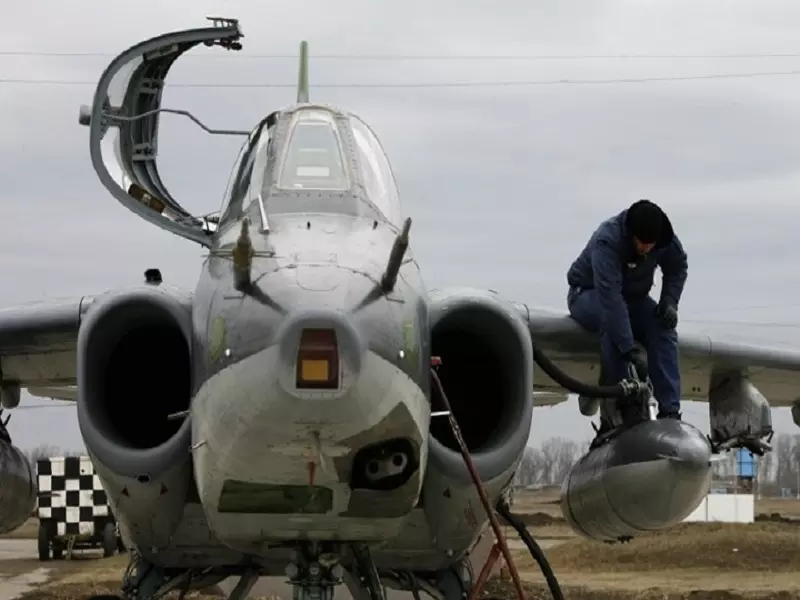 الطائرات الروسية تستهدف موكب رئيس تجمع أحرار عشائر الجنوب قرب الحدود الأردنية