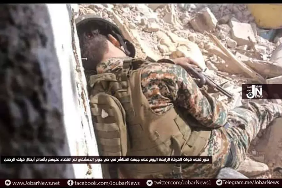 20 قتيلاً بينهم ضابط من قوات النخبة في الفرقة الرابعة بكمين لفيلق الرحمن في عين ترما