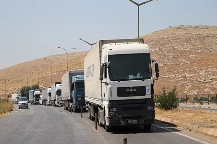 جمعية تركية ترسل مساعدات إنسانية لأسر نازحة في إدلب