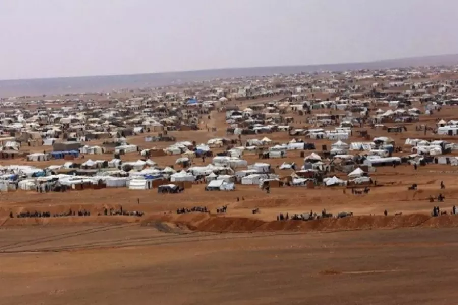 الأمم المتحدة تعلن تأجيل إيصال قافلة المساعدات إلى مخيم الركبان بالرغم من أوضاع النازحين الكارثية