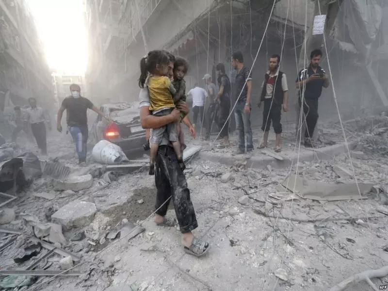 دي ميستورا...نظام الأسد مستعد للتوقف عن قصف حلب جواً