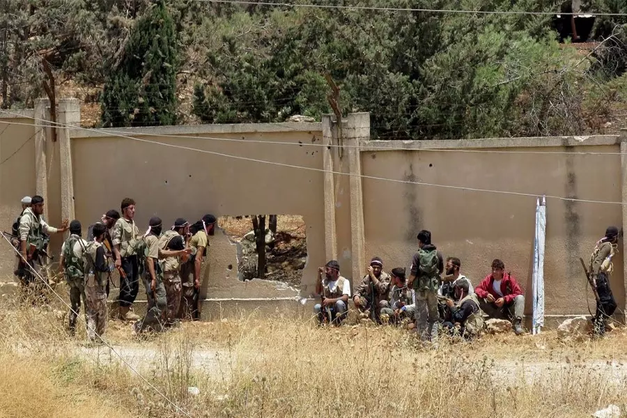 كتائب الثوار تصد محاولات تقدم قوات الأسد شمال وجنوب حماة