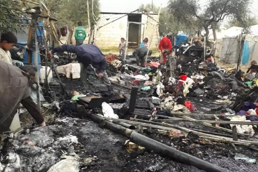 وفيات جدد لأطفال بسبب "الوقود المكرر" مع تصاعد حوادث الحرائق في مخيمات النازحين