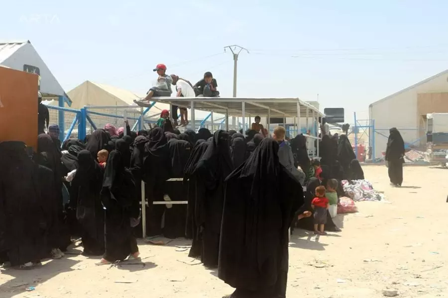 جدل بين نساء داعش في "مخيم الهول" حول بيعة الخليفة الجديد