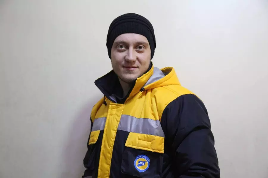 "الخوذ البيضاء" تنعي المتطوع "حسان الحسيني" برصاص النظام في الغوطة الشرقية