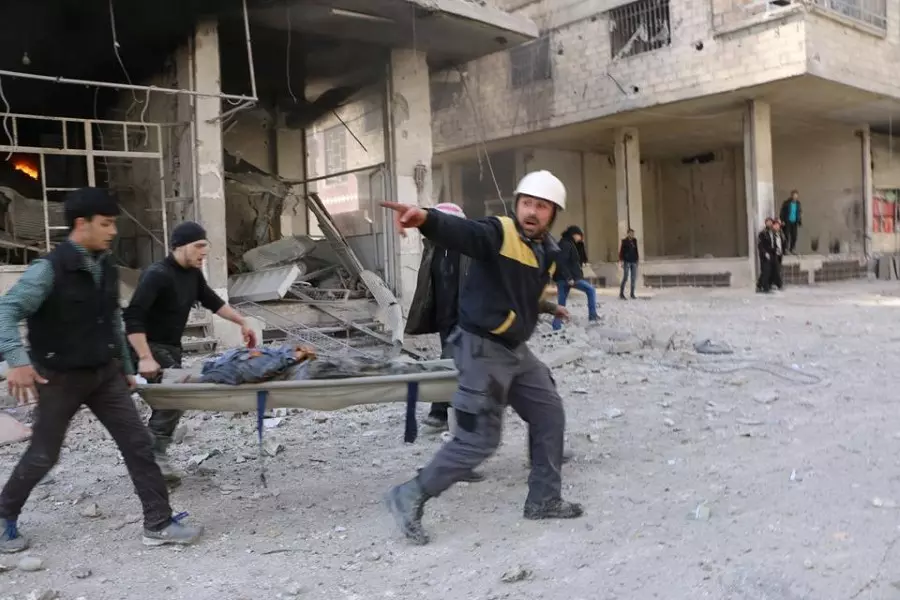 طيران الأسد وروسيا يواصلان القصف.. والغوطة الشرقية تفتتح يومها بـ 37 شهيد وعشرات الجرحى