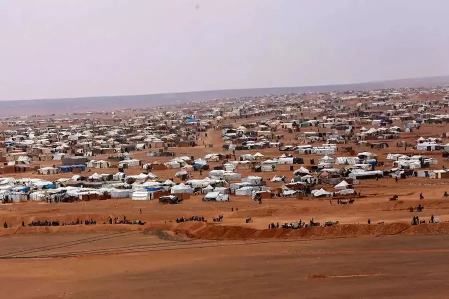 مناشدات من "مخيم الركبان المحاصر" للمملكة الأردنية للنظر بالحالات الإسعافية الحرجة