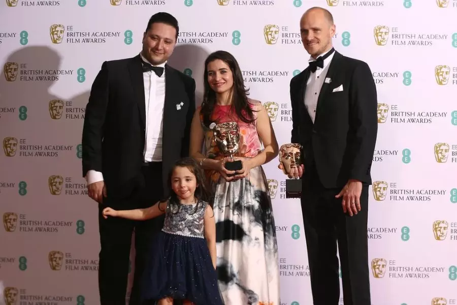 فيلم "إلى سما" يحصد جائزة الأكاديمية البريطانية للأفلام "بافتا" لأفضل فيلم وثائقي