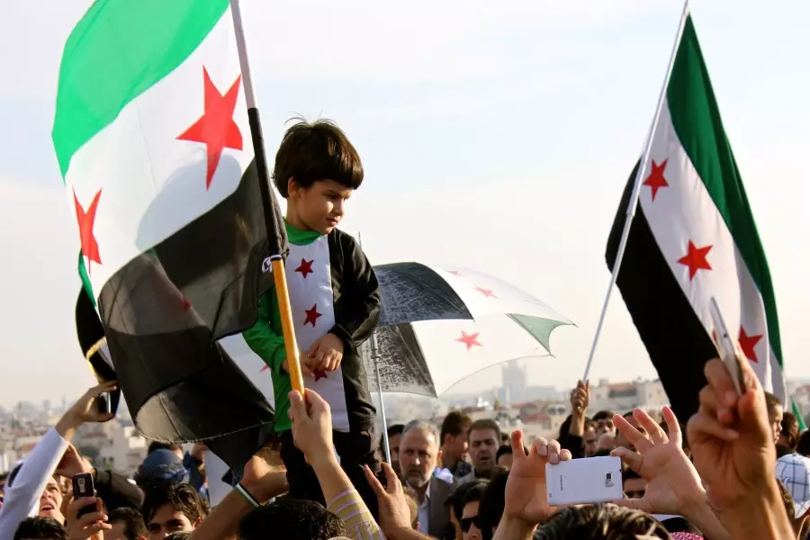 أزمة في الثورة السوريّة ...