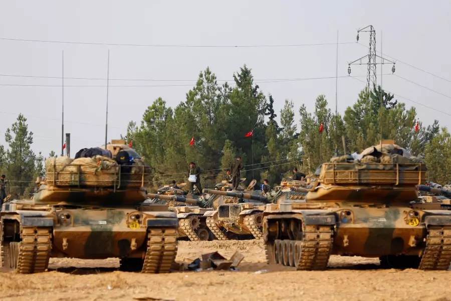 مصدر عسكري لـ "شام": روسيا تدفع النظام لقصف النقاط التركية وتضغط في غرف التفاوض المغلقة