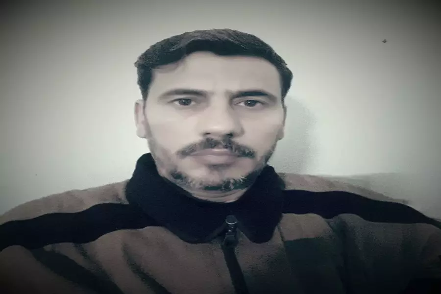 الناشط "محمود الدمشقي" يكشف تفاصيل استدراجه من قبل الشرطة العسكرية وإهانته وتعذيبه ويطالب بالعدالة