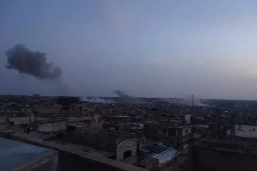 عقب إستهداف القاعدة الإيرانية جنوب حماة… قصف جنوني يستهدف مدن وبلدات شمالي حمص