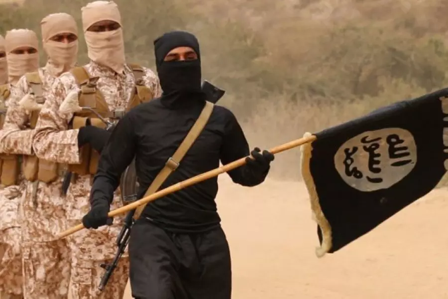 موقع أمريكي: جائحة كورونا شكلت فرصة أقليمية كبيرة لعودة تنظيم داعش في العراق وسوريا