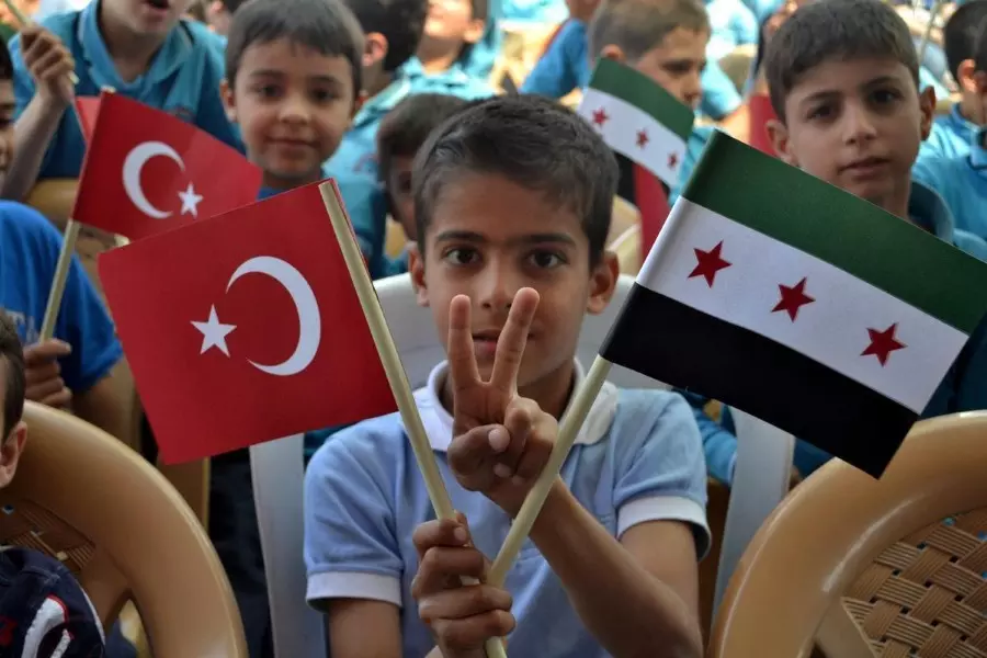 اعداد مشروع تركي لمنح الأطفال السوريون المولودون على أراضيها الجنسية التركية