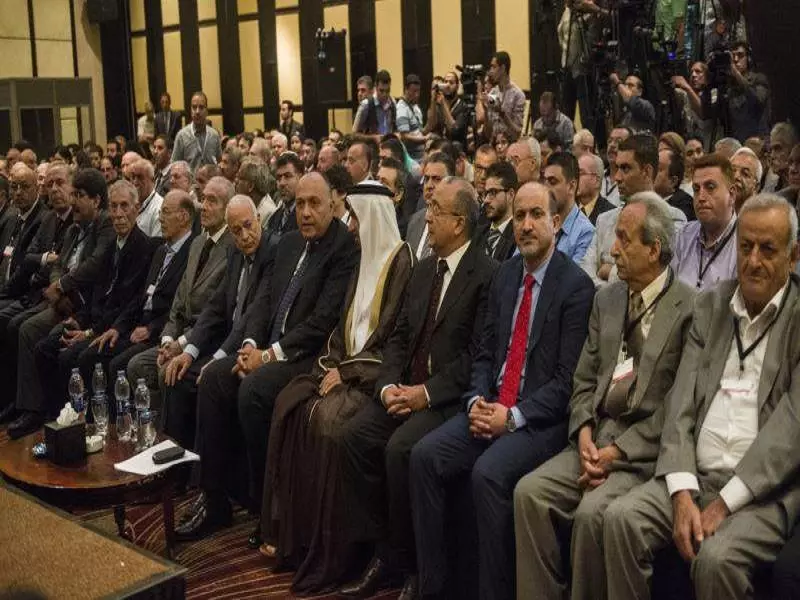 مقررات مؤتمر "القاهرة" للمعارضة : لا مكان للأسد ..تشكيل هيئة انتقالية .. ضمان دولي بالتنفيذ