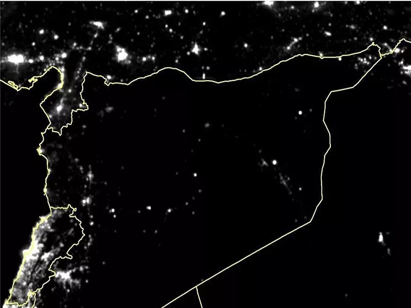 سوريا دخلت عصر الظلام .. 83% من الأنوار خارج الخدمة بسبب الأسد
