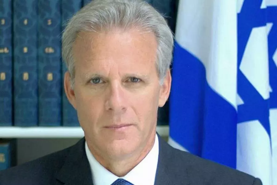 سفير اسرائيلي سابق :: بوتين قادر على منع حرب بين اسرائيل وايران في سوريا