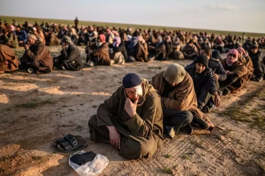 "قسد" تؤكد استسلام العشرات من عناصر داعش من آخر جيب في الباغوز