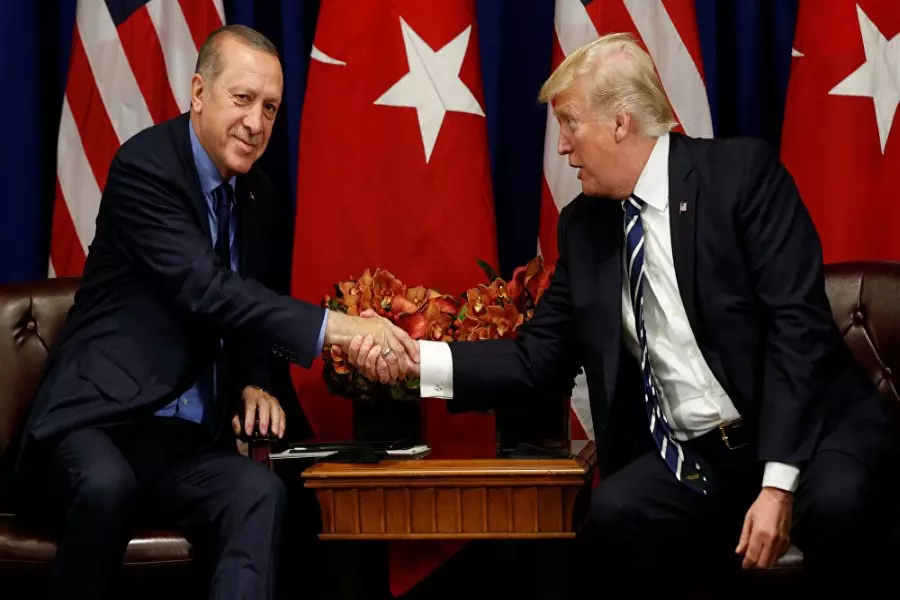 بعد اتصال هاتفي .... أردوغان وترامب يتوافقان على "تعاون أكثر فاعلية" في سوريا