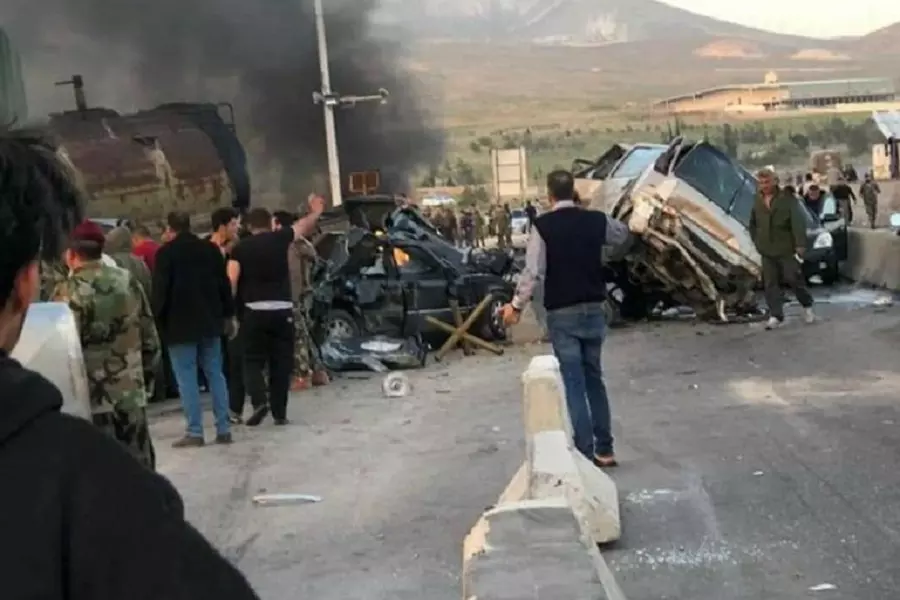 الإعلام الموالي يُقر ... حاجز عسكري للنظام تسبب بمقتل وإصابة 41 عراقي قرب دمشق